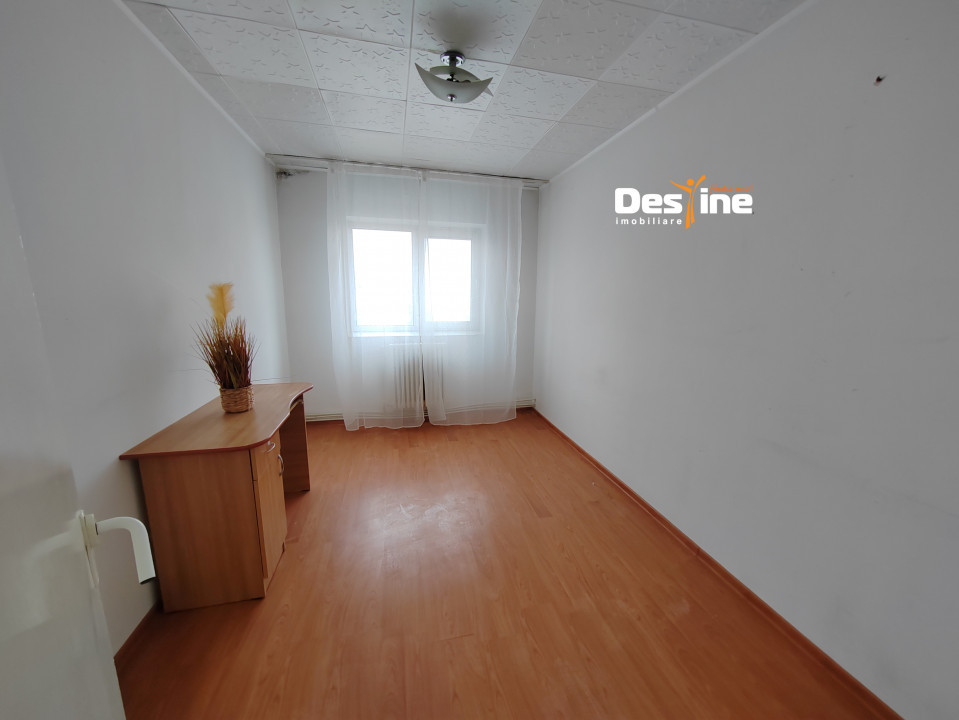 Tomești - Apartament 3c decomandat 69,3 mp