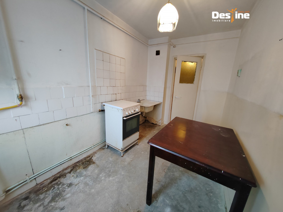 Tomești - Apartament 3c decomandat 69,3 mp