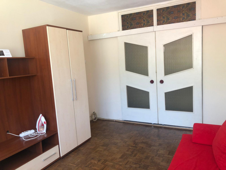 Apartament cu 2 camere, Piața Mihai Viteazu, Cluj-Napoca 