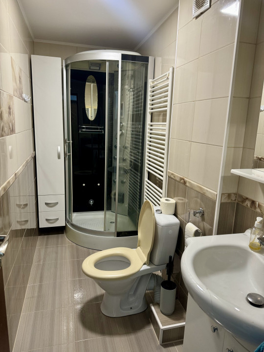 Apartament cu 3 camere bloc caramida Deva Gojdu