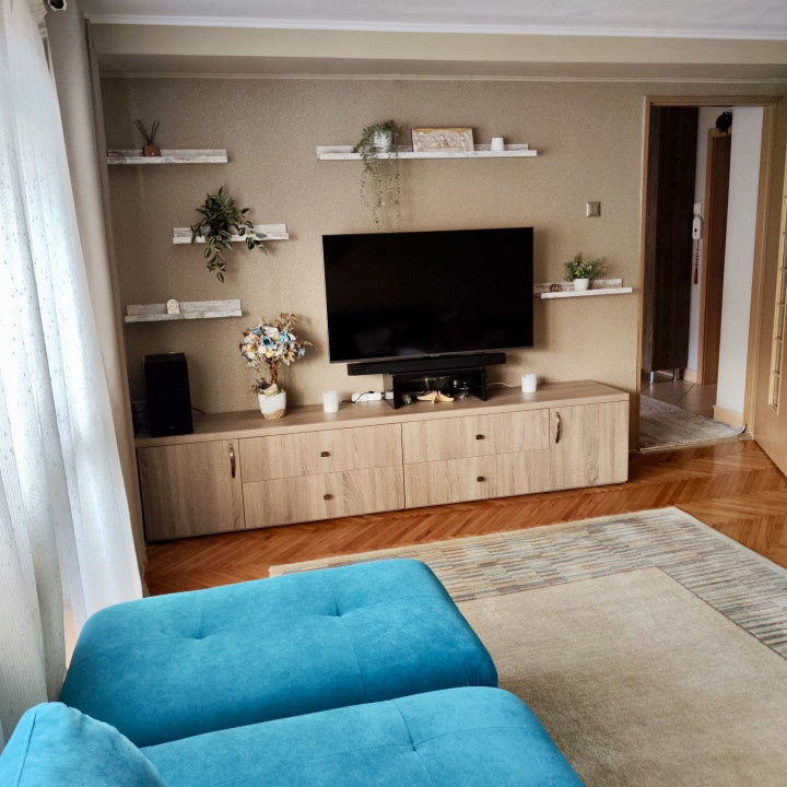 Apartament 2 camere decomandat  Eminescu