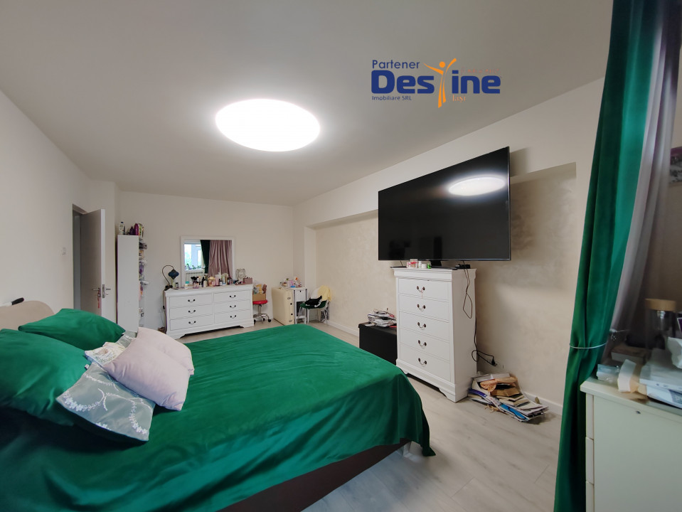 Păcurari - Apartament 4 camere DECOMANDAT 103 MP