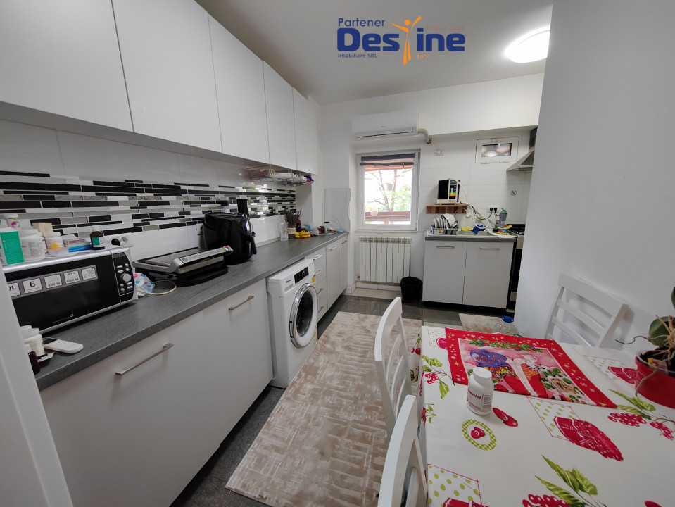 Păcurari - Apartament 4 camere DECOMANDAT 103 MP