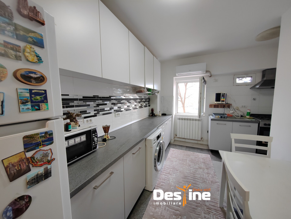 Păcurari - Apartament 4 camere DECOMANDAT 103 MP