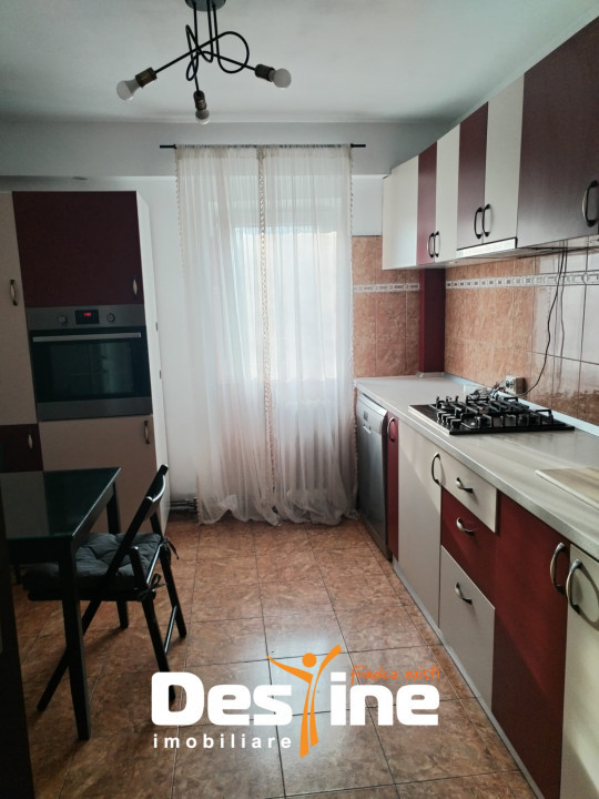 DE ÎNCHIRIAT! Apartament 2 camere MOBILAT+UTILAT+ PARCARE - GARĂ