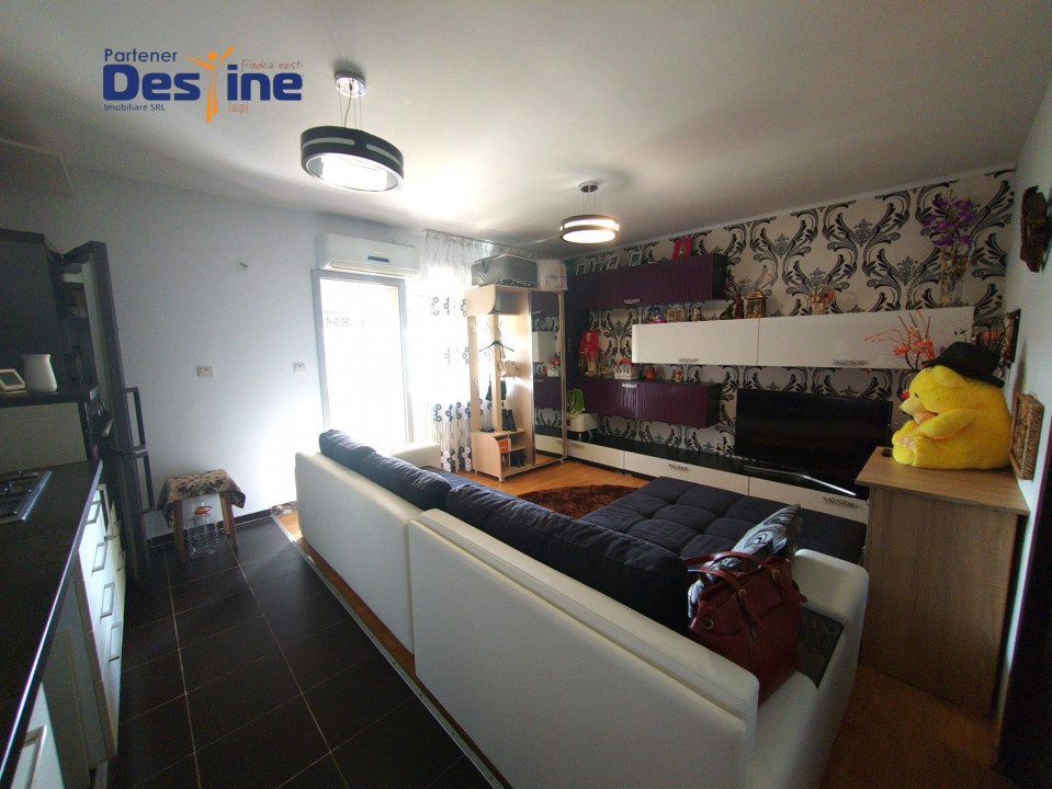 Apartament 2 camere 46 mp + loc parcare + boxa - Bucium-Visan