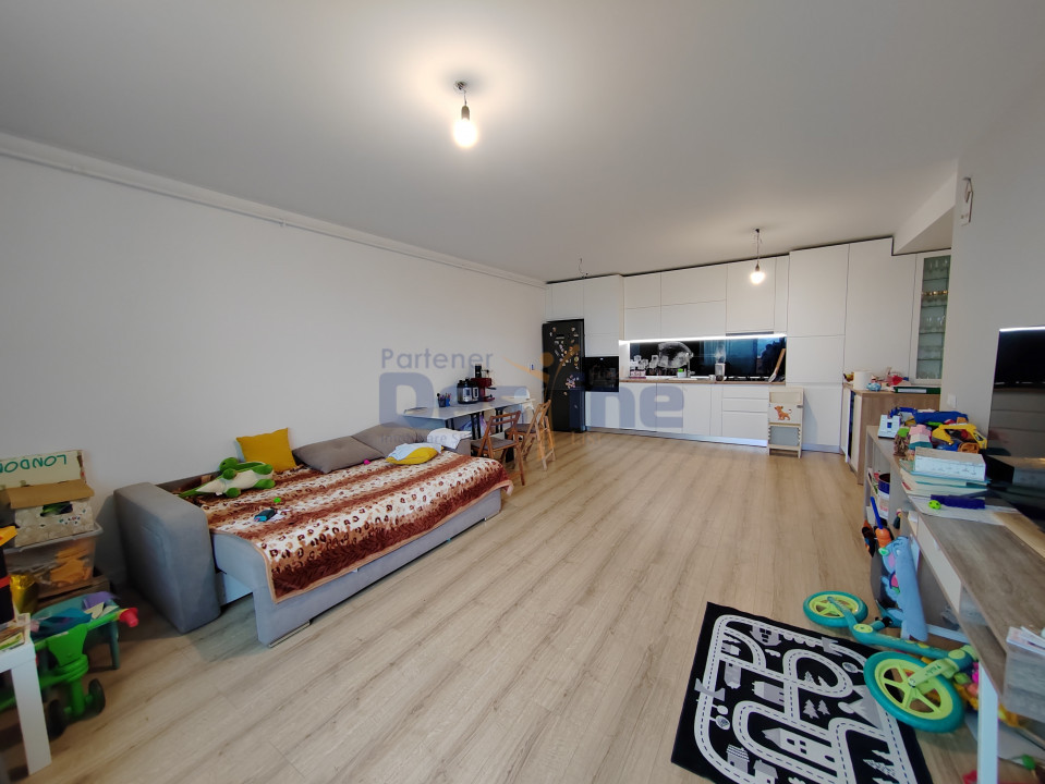 PENTHOUSE 3 camere Open space 104,32mp + Terasa 8,45 mp - BUCIUM