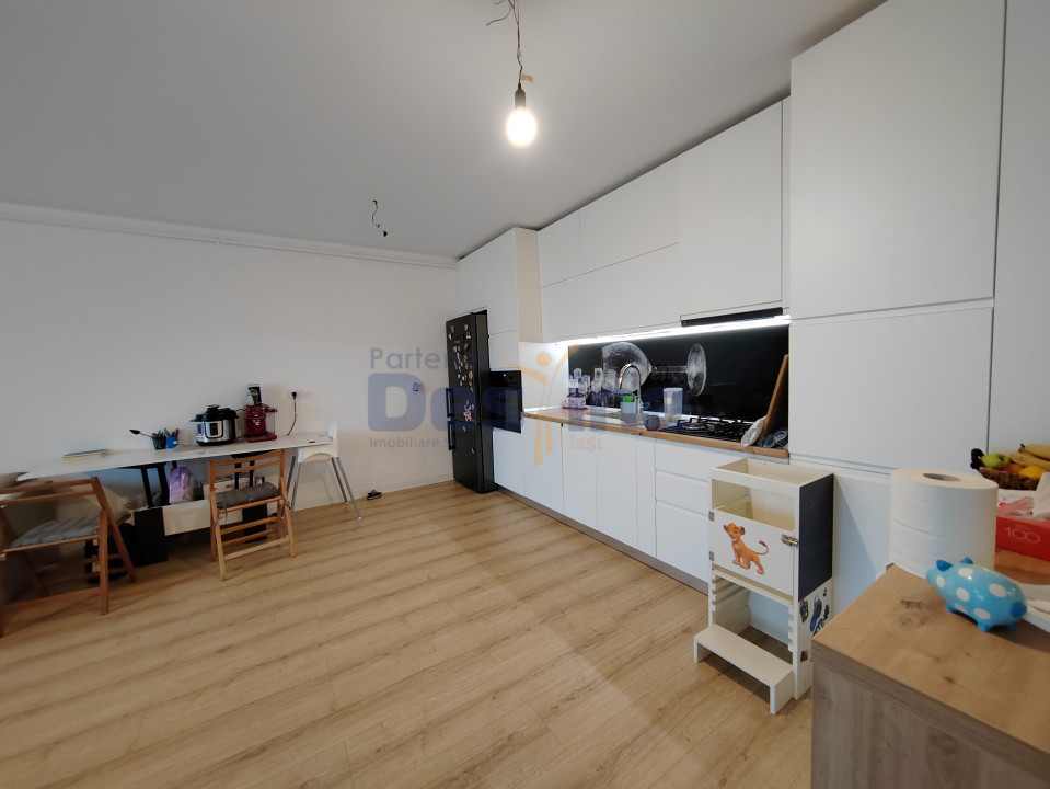 PENTHOUSE 3 camere Open space 104,32mp + Terasa 8,45 mp - BUCIUM