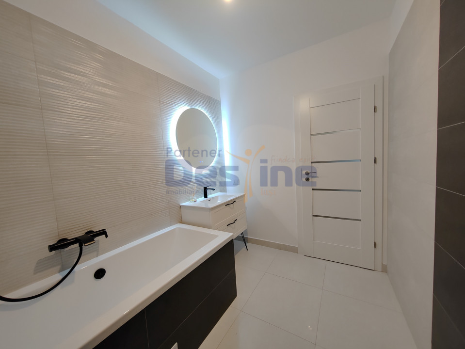 PENTHOUSE 3 camere Open space 104,32mp + Terasa 8,45 mp - BUCIUM