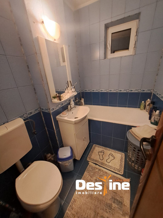 Apartament 2 camere, semidecomandat, Alexandru cel Bun