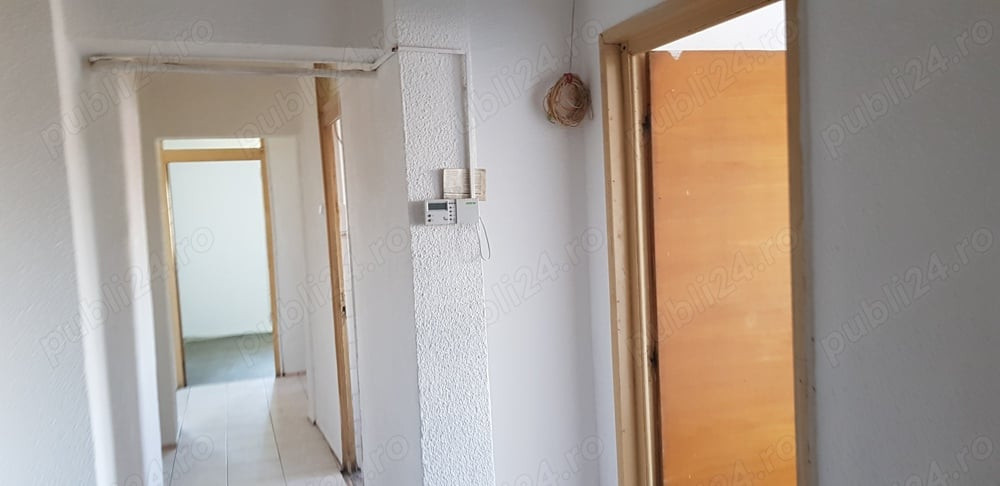 APARTAMENT 4 CAMERE DECOMANDAT | RAHOVA