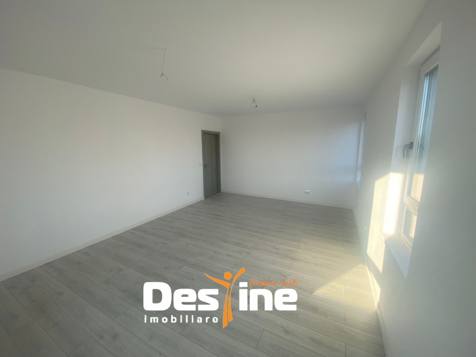 Valea Lupului - Casa D+P+E cu 6 camere 268 mp Utili 1007(€/MP)