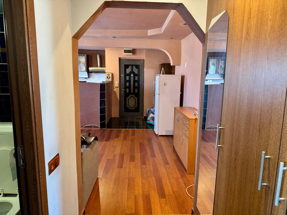 Vand apartament 2 camere Gojdu zamfirescu