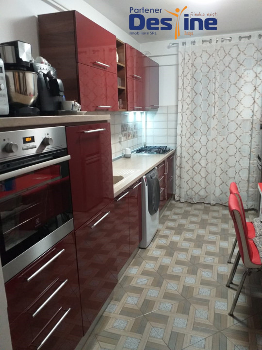 Apartament 3 camere DECOMANDAT 100 MP zona Păcurari - Șos. Rediu