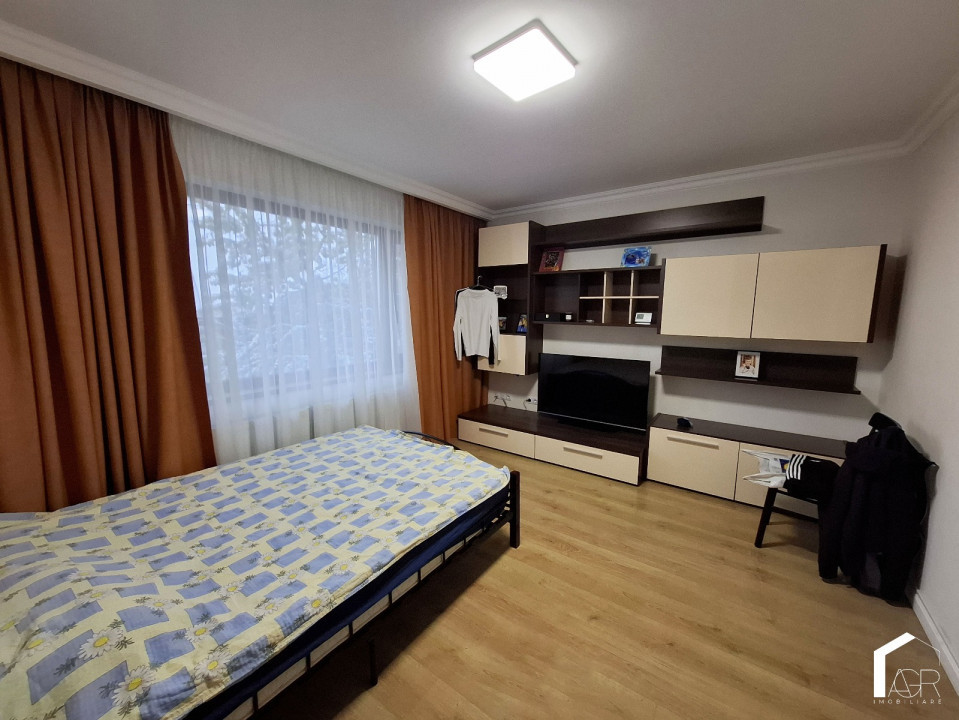 Vila 5 camere, 500 mp teren , Cocosesti Prahova