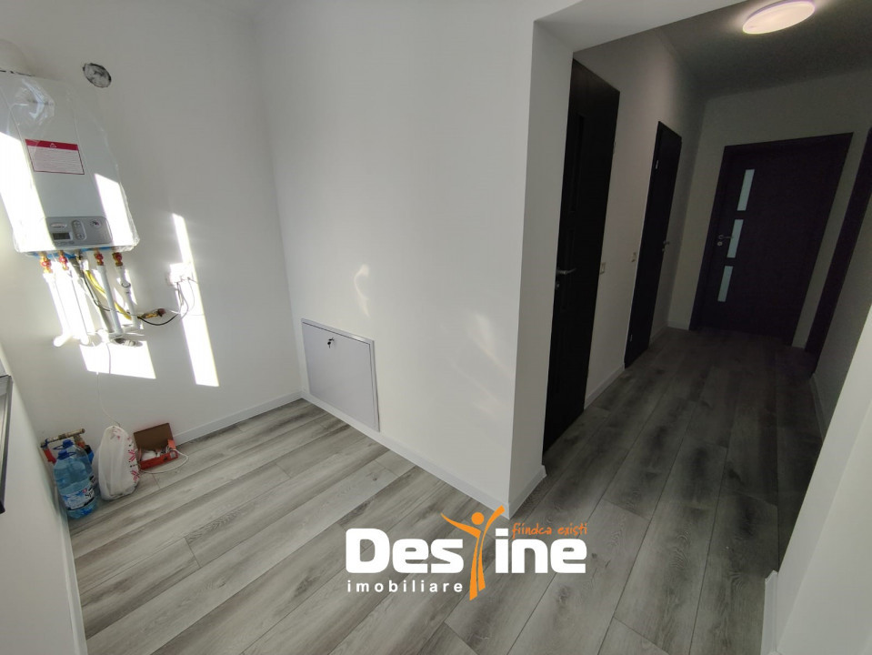 DE ÎNCHIRIAT-CASA 3 camere 62mp+Anexa GARSONIERA+400 mp teren-Sărărie