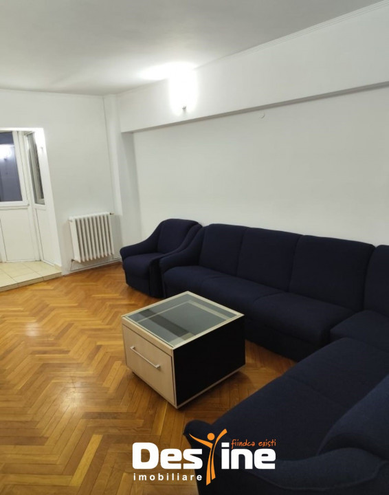 DE INCHIRIAT Apartament 3 camere pe BD.INDEPENDENTEI, mobilat si utilat, RENOVAT