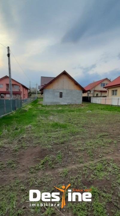 VAND CASA TOMESTI 160MP, CU ACTELE LA ZI, 700 MP TEREN