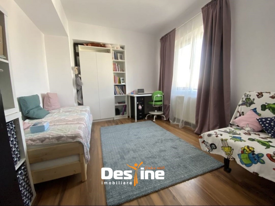 DE VANZARE APARTAMENT 2 CAMERE/SPATIU BIROURI, langa PALAS CAMPUS