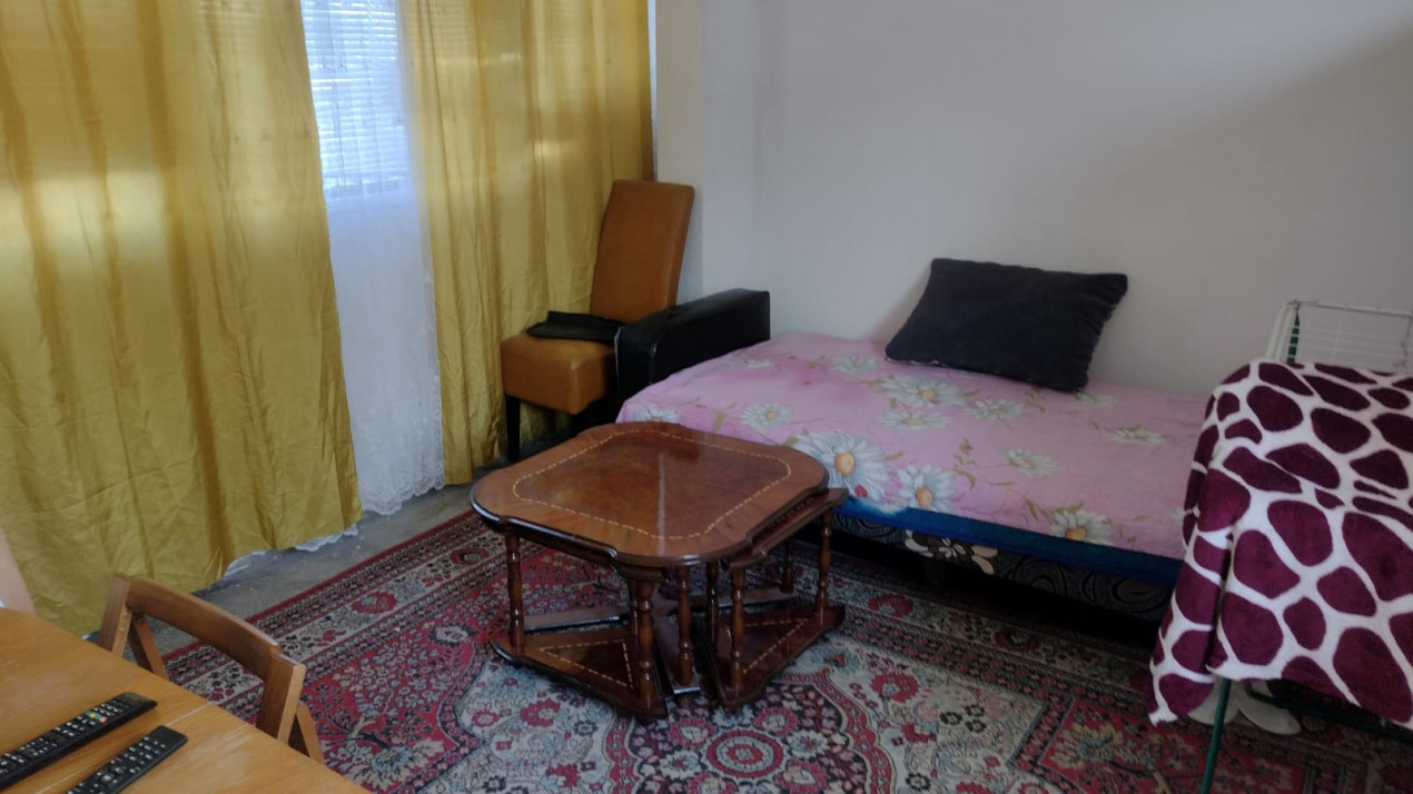 VANZARE APARTAMENT 3 CAMERE CALEA GIULESTI 