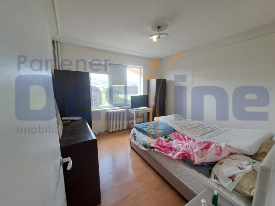 Apartament 3 camere DECOMANDAT, 70 mp,  ALEXANDRU CEL BUN