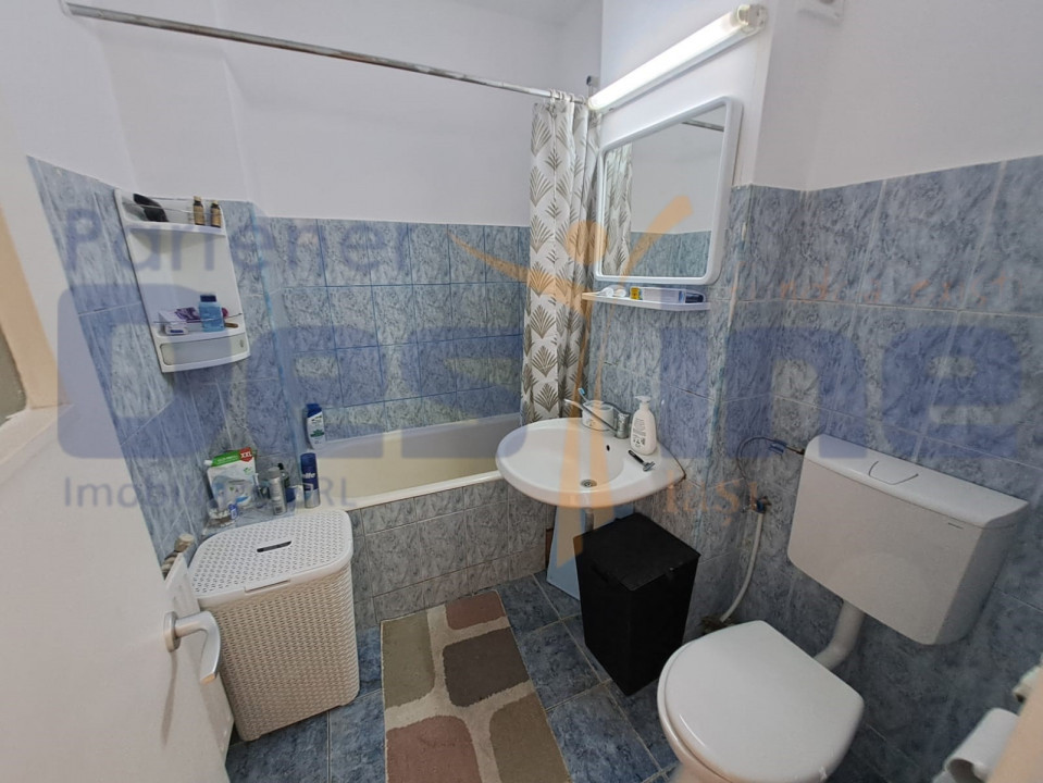 Apartament 3 camere DECOMANDAT, 70 mp,  ALEXANDRU CEL BUN