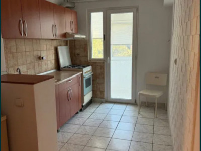 Apartament 2 camere, Cantacuzino,et. 1- de inchiriat