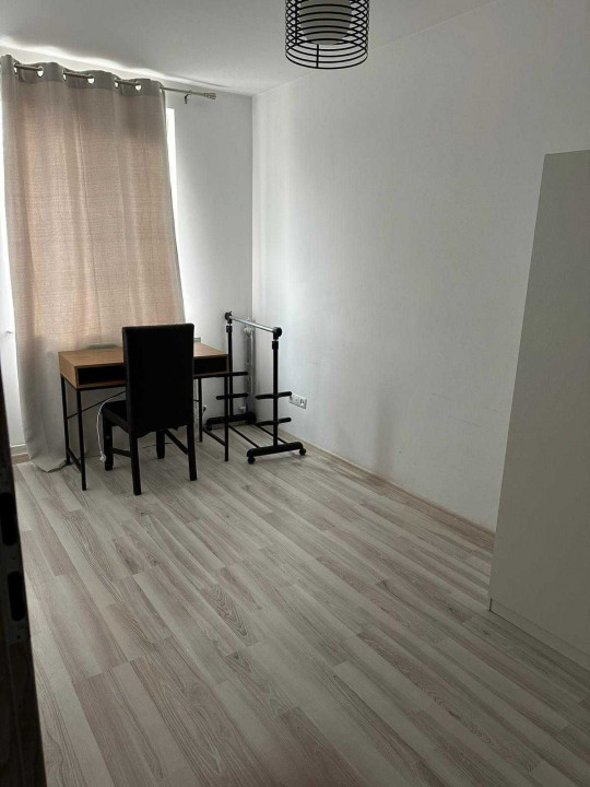 APARTAMENT 3 CAMERE  ETAJ 4 CALEA BUCURESTI CEAIR