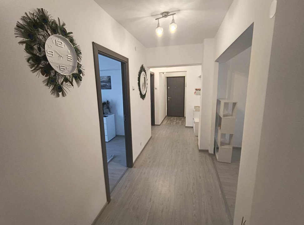 APARTAMENT 4 CAMERE DE VANZARE ULTRACENTRAL ETAJ 6