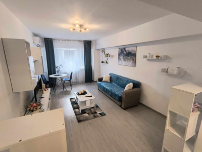 APARTAMENT 4 CAMERE DE VANZARE ULTRACENTRAL ETAJ 6