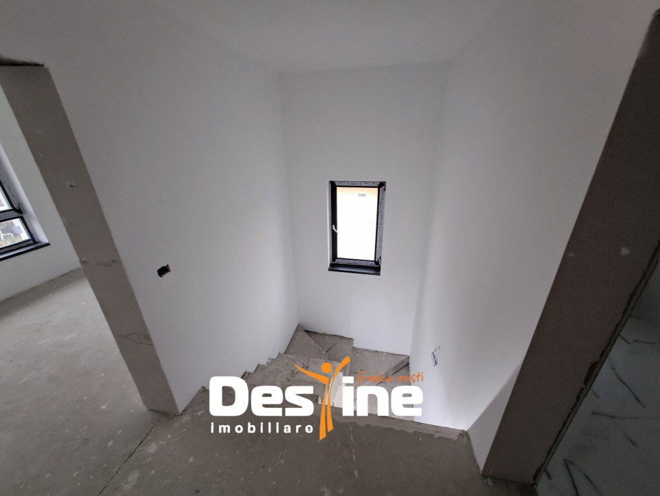 VALEA ADANCA, CASA P+1+POD , 106MP, 500MP TEREN, 200.000 EURO