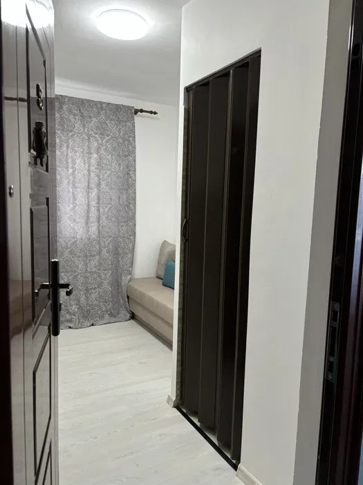 Garsoniera de vanzare zona Astra