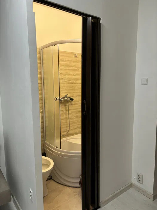 Garsoniera de vanzare zona Astra