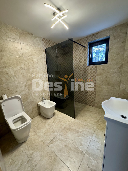 Casa noua 4 camere zona linistita