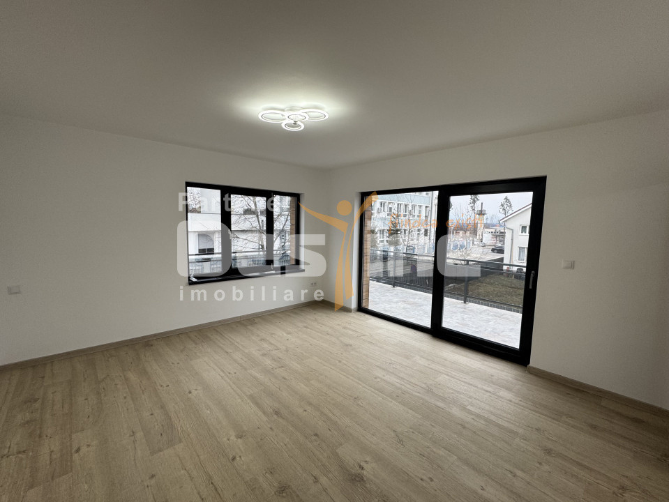 Casa noua 4 camere zona linistita