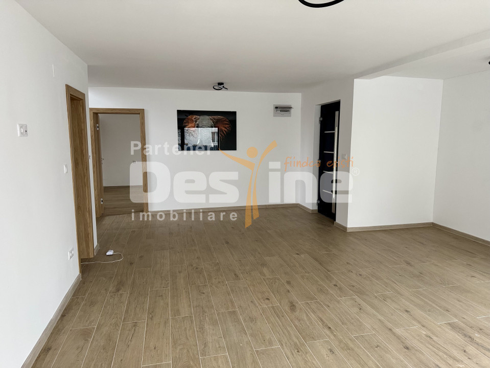 Casa noua 4 camere zona linistita