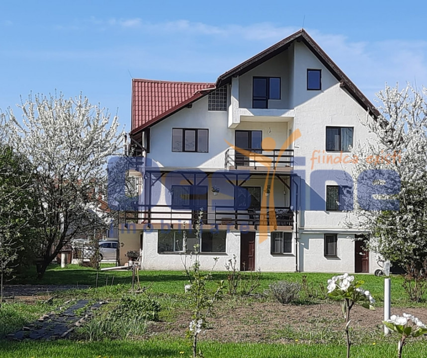 VILA cu 6 camere de vanzare in STUPINI, 250 MP + teren 1250 MP, COMISION 0%