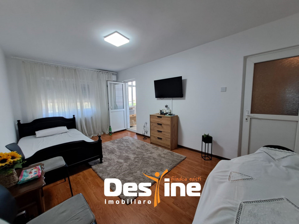 Alexandru cel Bun, ap 3 camere, DECOMANDAT , 60 mp, 101.900 EURO