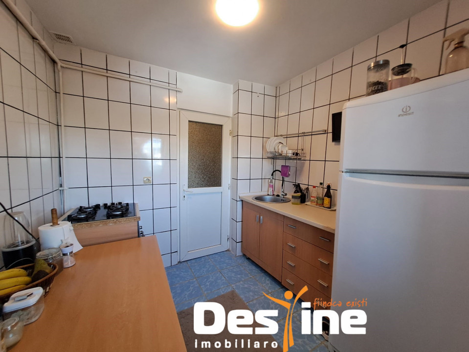 Alexandru cel Bun, ap 3 camere, DECOMANDAT , 60 mp, 101.900 EURO