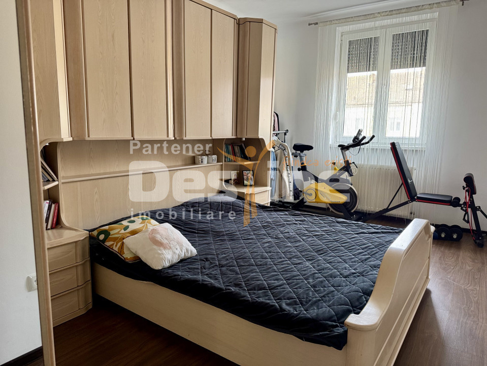 Apartament 2 camere bloc caramida 