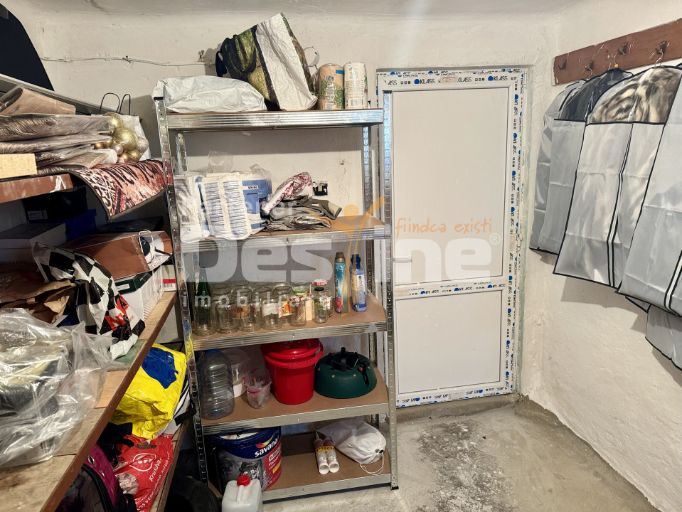 Apartament 2 camere bloc caramida 