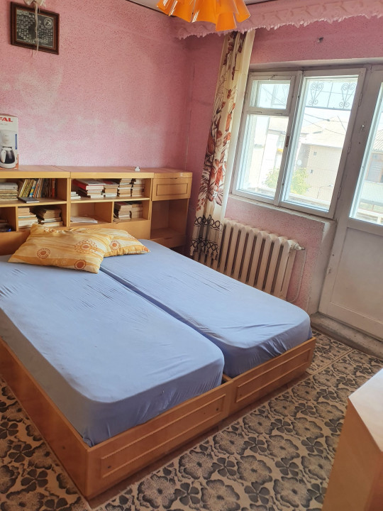 Apartament 3 camere cu centrala proprie