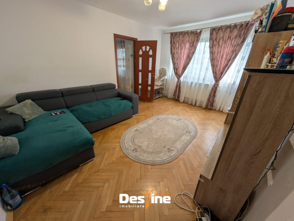 Zimbru - Apartament 2 camere etaj 2 mobilat + utilat