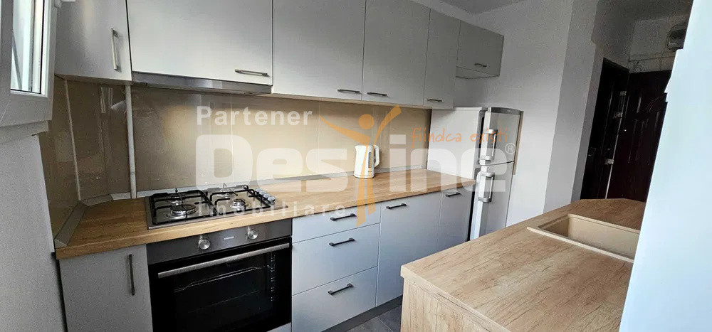 Apartament 2 cam 55 MP  loc de parcare inclus, balcon, situat pe Calea Bucuresti