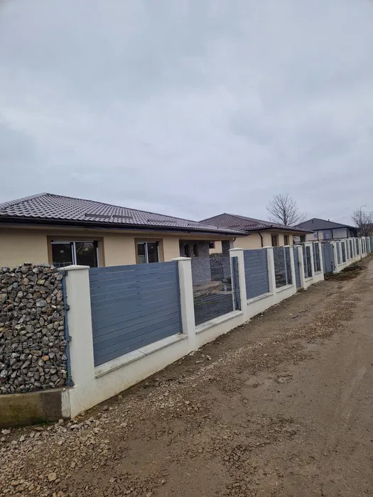 Ocazie, casa parter 4 c. 120 mp Visan, Bucium