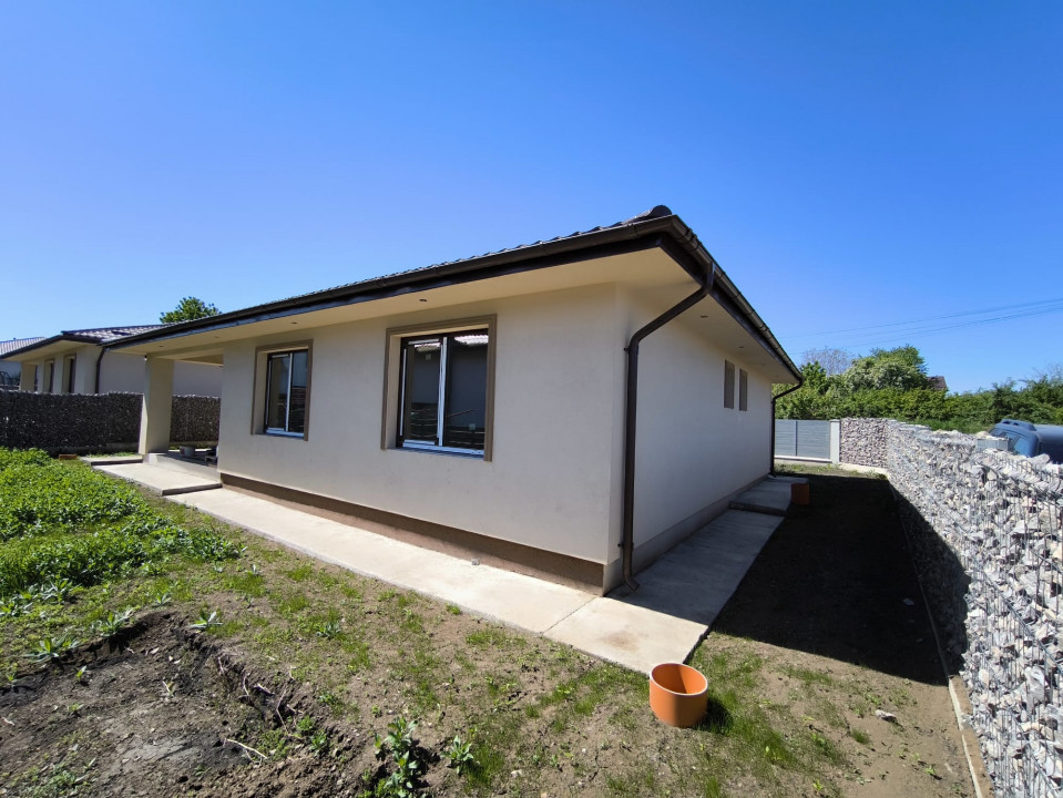 Ocazie, casa parter 4 c. 120 mp Visan, Bucium