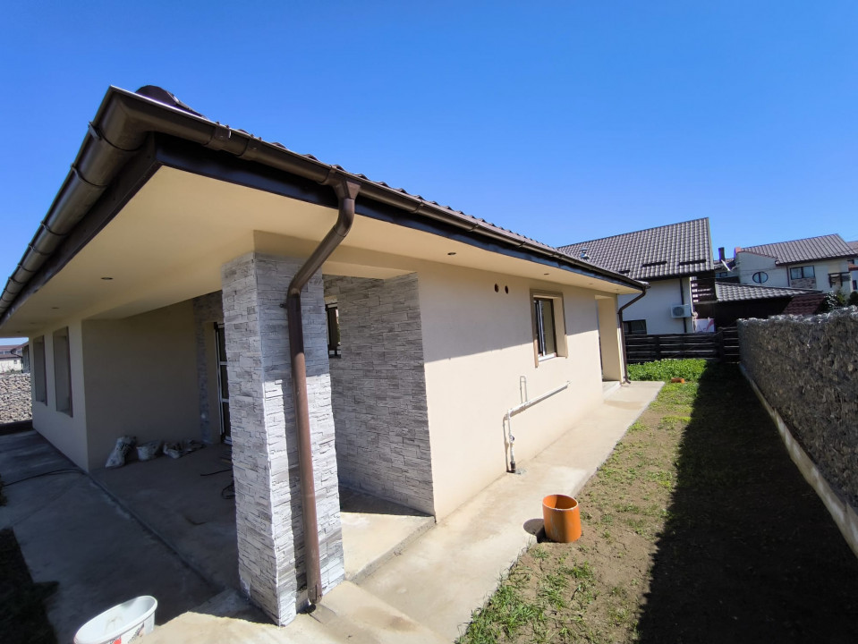Ocazie, casa parter 4 c. 120 mp Visan, Bucium