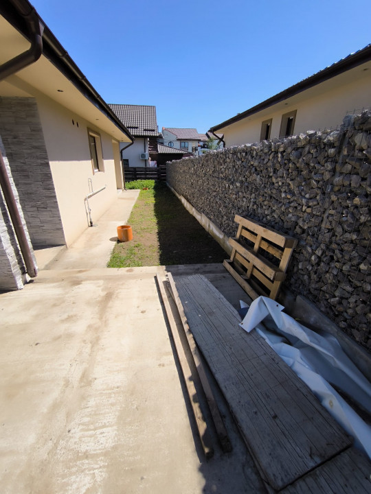 Ocazie, casa parter 4 c. 120 mp Visan, Bucium