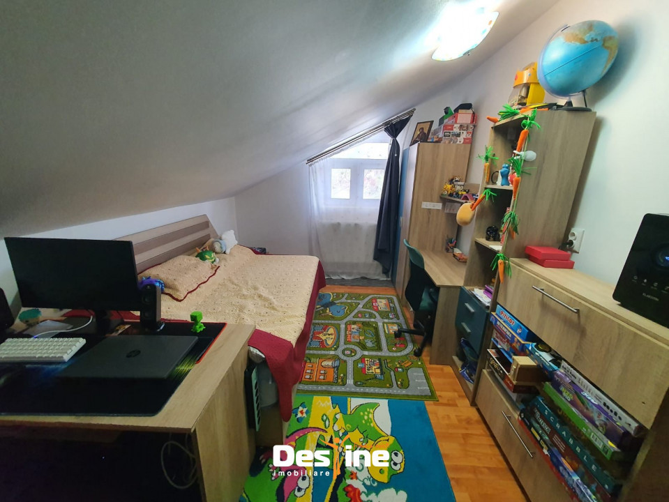 Apartament 3 camere 73 mp etaj 3 - zona Tătărași - Aviației