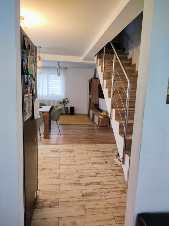 Casa duplex 150 MP, PARTER + ETAJ, LIZIERA TRIAJ